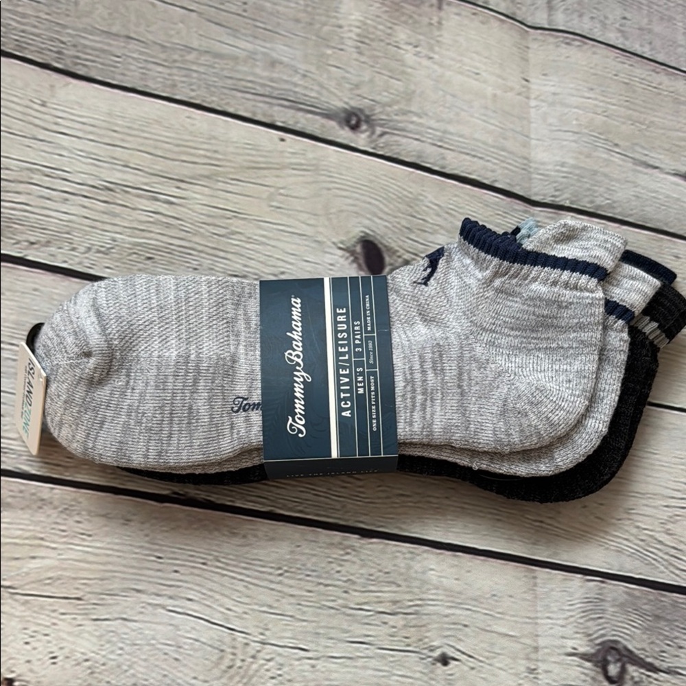 Tommy Bahama Gray, Black and Navy Athletic Socks